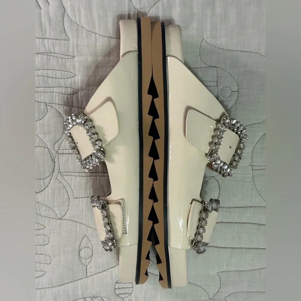 NEW Bibi Lou Crystal Buckles Bibi Lou Rose 38 Off White Cream Anthropologie